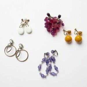 Lot of 5 Pairs Clip On Earrings Gold Silver Tone Purple White Yellow Red‎ Beads